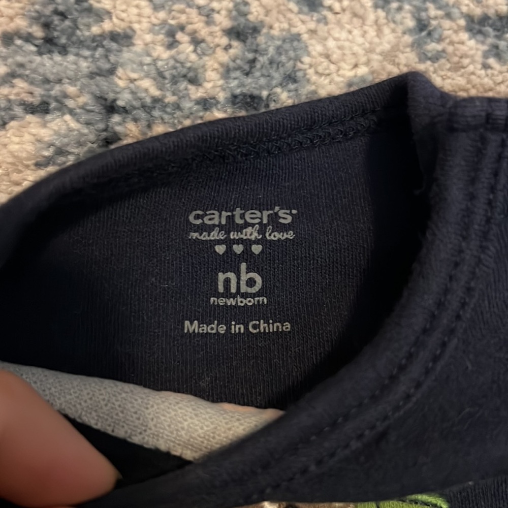 Carters NewBorn Lot (B-3) - Picture 11 of 11